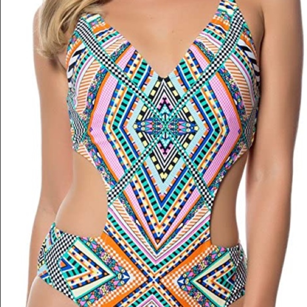 Jessica Simpson one piece swimsuit